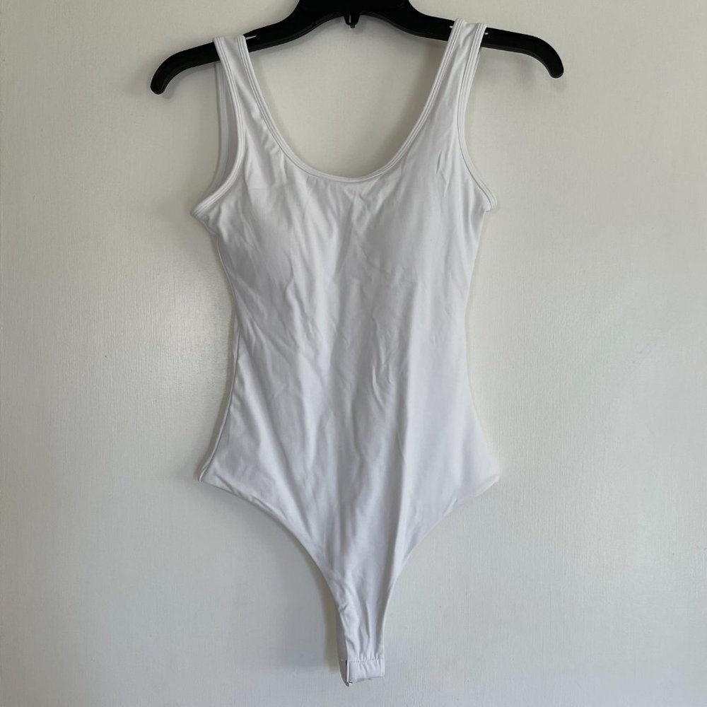 Scoop Neck Bramisuit Small - Klassy Network